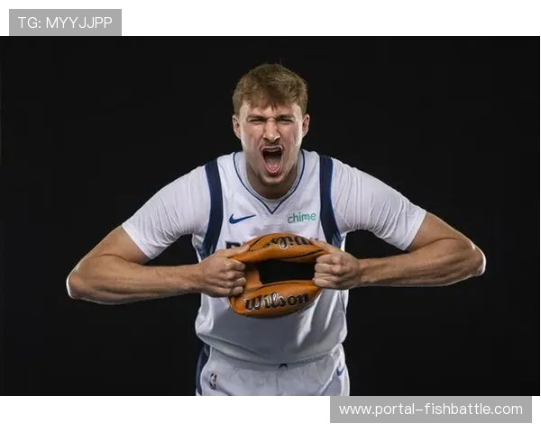 弗拉格脚部应力性骨折，独行侠新秀赛季报销